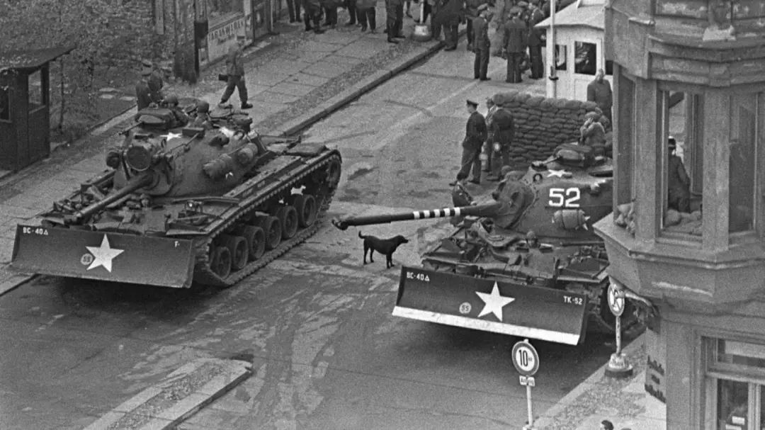 冷战最前线的魅影巨星，T110E4“冲撞少校”3D风格出击