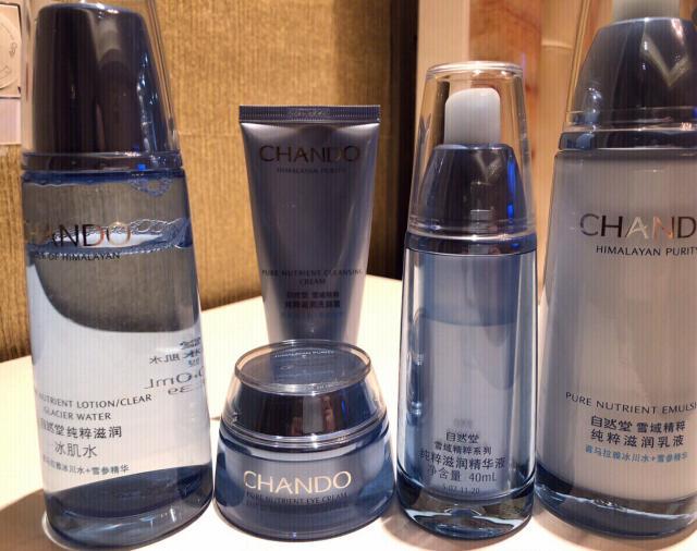 适合25岁左右女生上班族的水乳,实惠又好用的水乳推荐