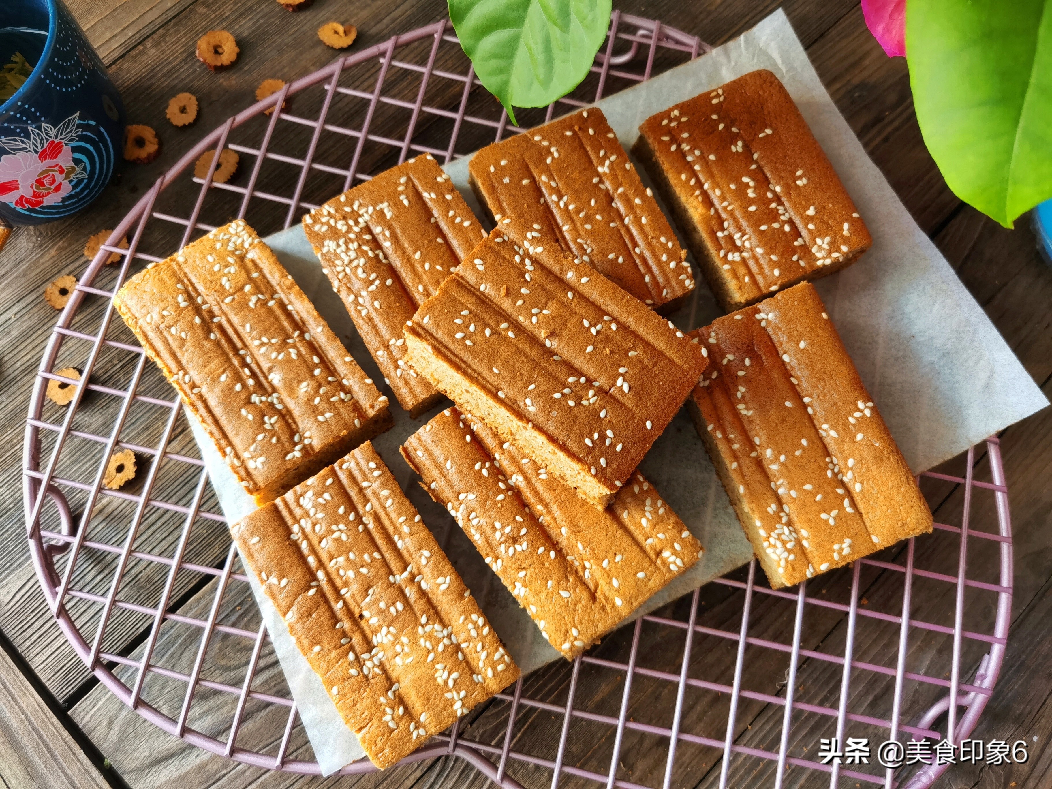 自制蛋糕为什么会开裂,自制蛋糕容易塌陷怎么办