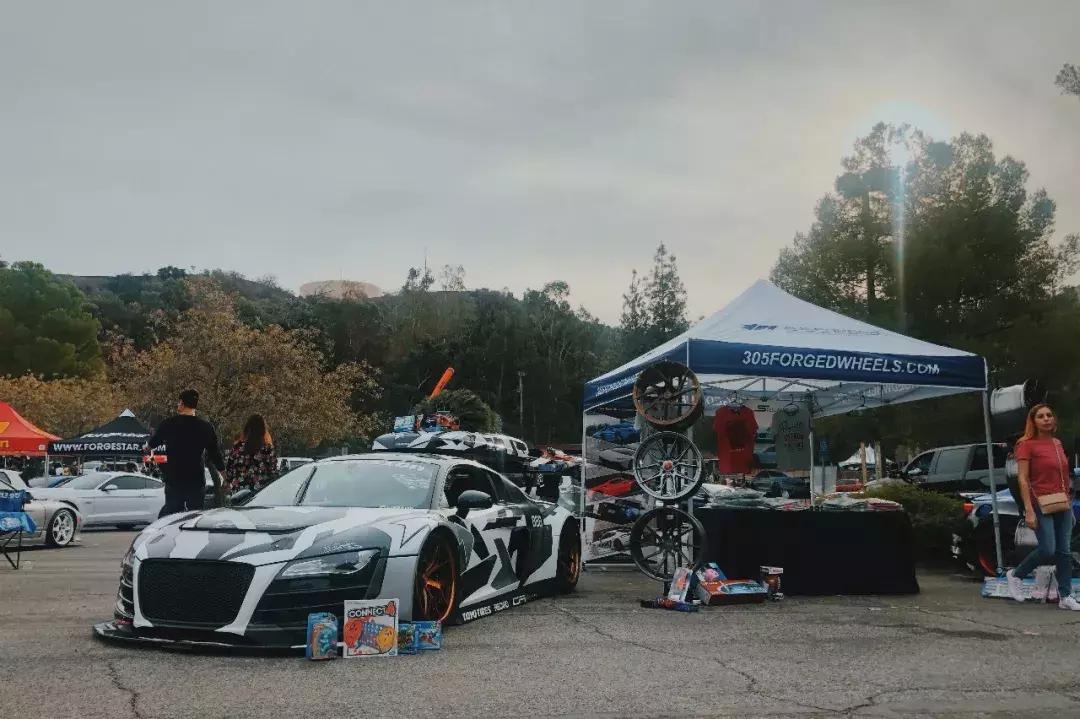 「给孩子一件玩具」305FORGED参加美国“Winterdrive”慈善聚会