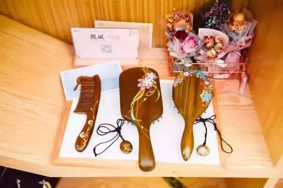 一花一木皆关情的图片,一花一木皆关情全文