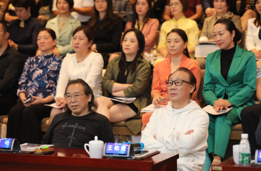 深商半月谈|王佑贵、田地的深圳情怀,续写春天的故事