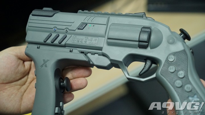 全平台枪型控制器X-Rover沙漠之狼开箱体验