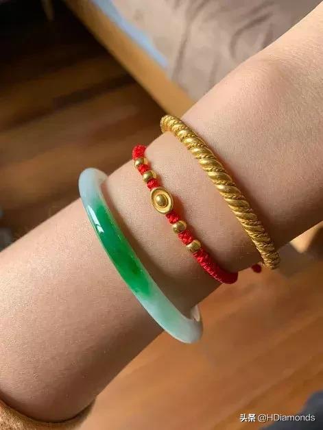 手链防止断落技巧,手链长了点怎么戴