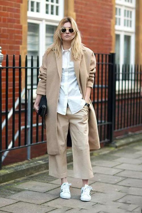 买一双平底的小白鞋,想买便宜的小白鞋怎么搜