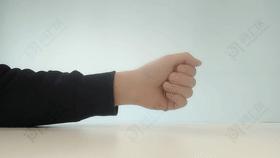 玩手机久了拇指疼腱鞘炎,长时间玩手机手腕腱鞘炎