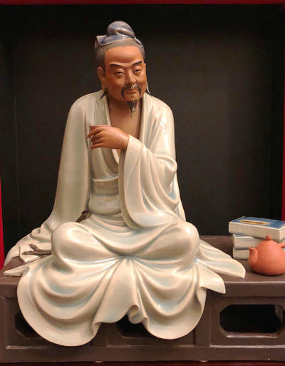 要说喝茶讲究到离谱,这位大牛用的是三千里外的惠泉水