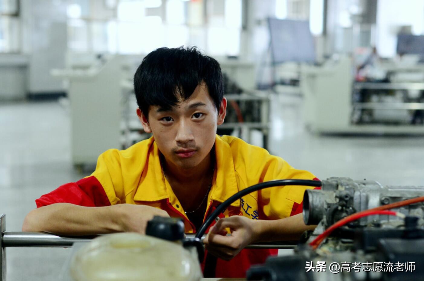 孩子成绩差是读高中还是读职专,学习不好的初中生到职专能学什么