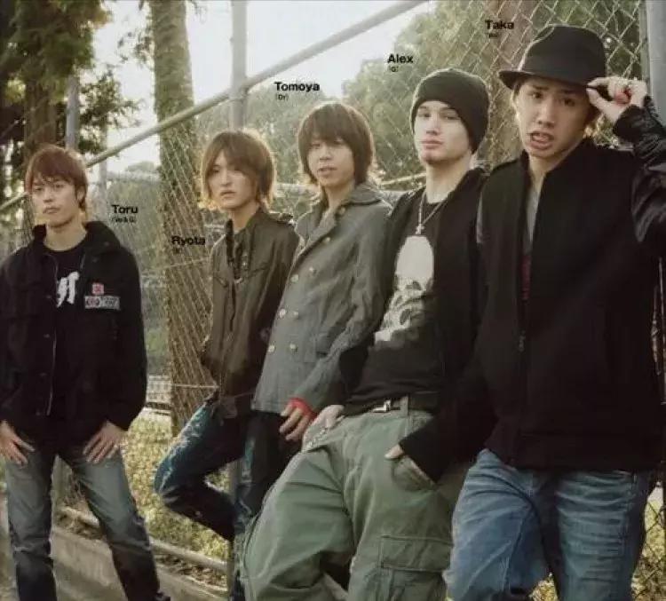 他们号称‘日版*月天五**‘人气爆棚曾吸引艾薇儿合作你听过吗？