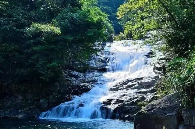 柳州到九寨沟自驾游攻略路线图,从广西柳州去九寨沟路过哪些景区