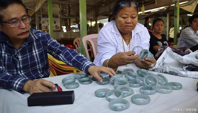 市面上的翡翠玉石都是什么,真假翡翠玉石的鉴别方法图解