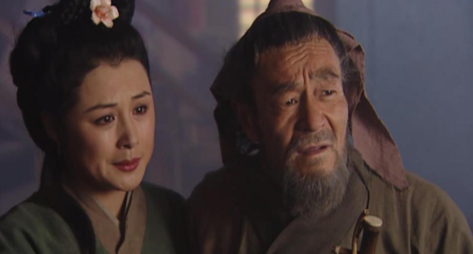 改变于月仙命运的两个人，一名叫马丽娟，一名叫张学松