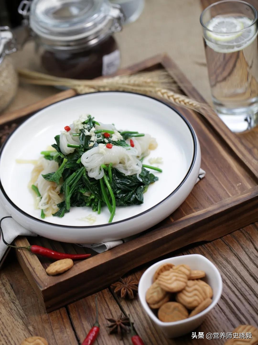 魔芋豆腐热量高吗减肥期间能吃吗,一盒魔芋丝热量