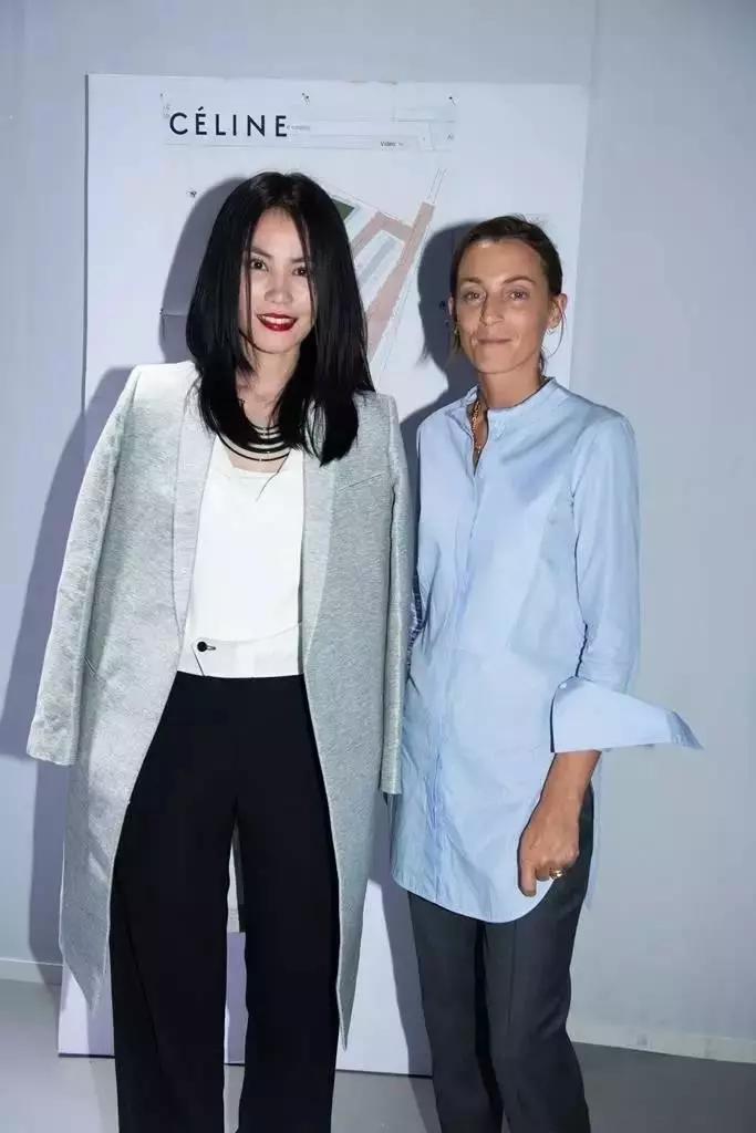 巴黎时装周王菲celine2018,celine王菲同款包