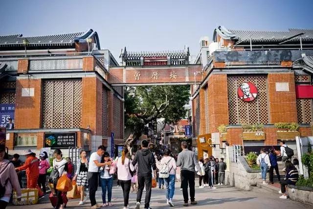 这对丁克小夫妻不懂设计，却靠热爱，设计出了厦门最美民宿