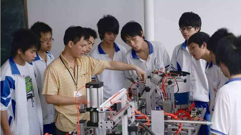 大学专业推荐,这十大专业只要学得好,毕业等同于就业