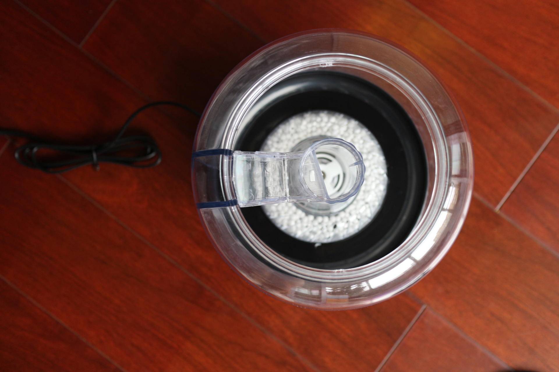 秋天干燥加湿器有用吗,秋燥开加湿器有用吗