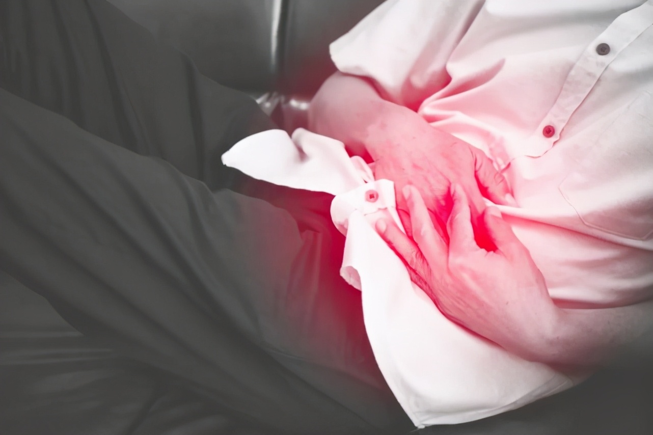 男子吃了一盘家常菜竟多器官衰竭,吃鱼胆中毒肝功能衰竭死亡