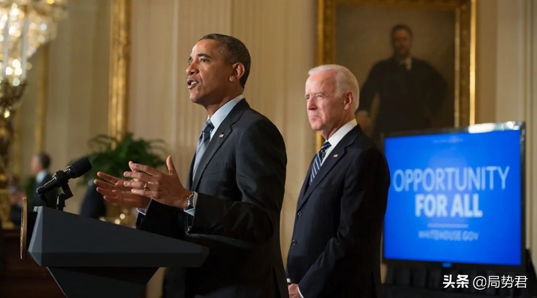 拜登用什么方式避免了联邦政府关门？