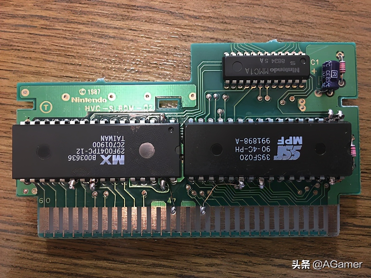 小霸王卡隐藏游戏,小霸王游戏机诡异的卡带