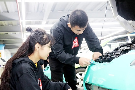 上海博世汽修学校新能源汽车前景,上海博世汽修学校有什么专业