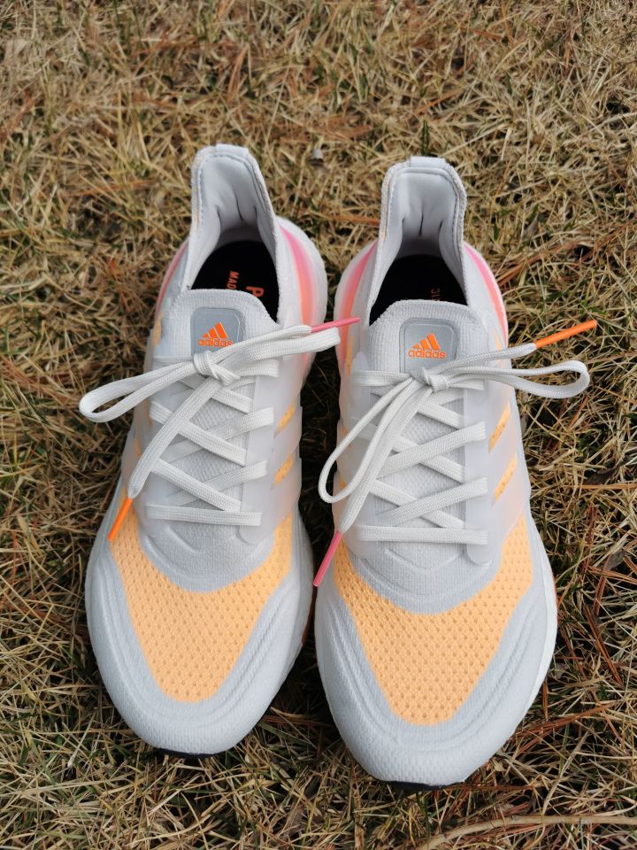 既能跑步又能上街的运动鞋