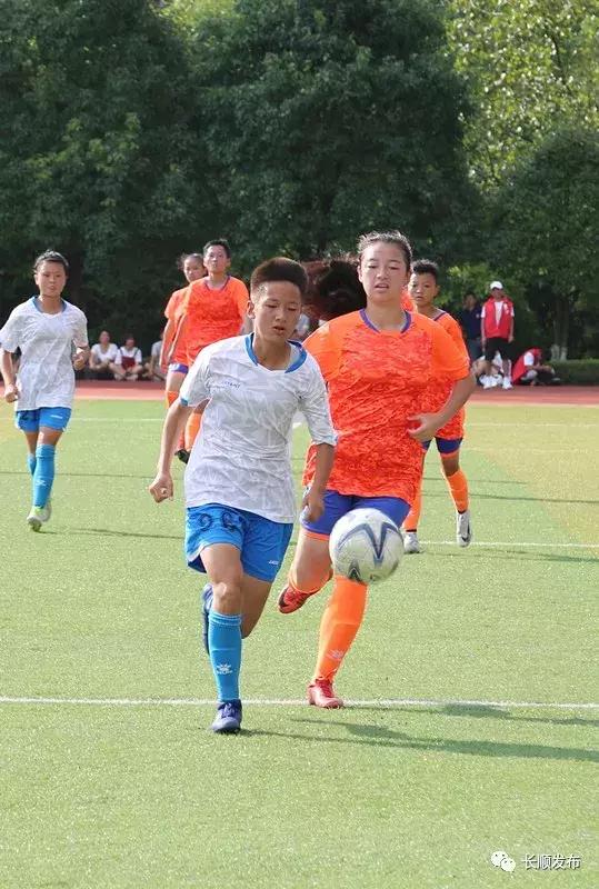 铿锵玫瑰女足亚洲杯,铿锵玫瑰中国女足亚洲杯夺冠