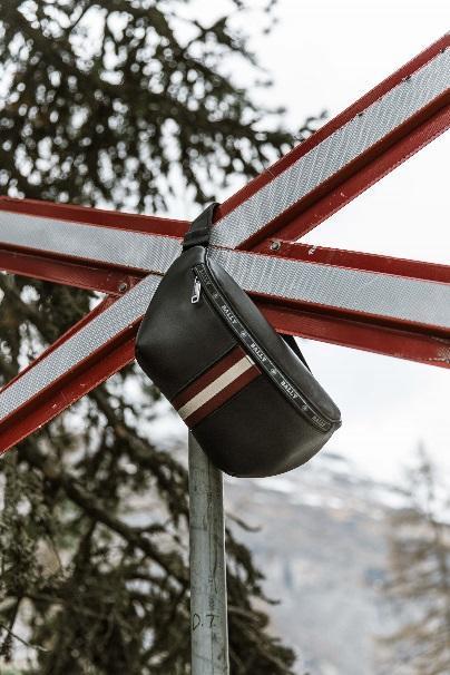 bally男士豆豆鞋穿搭,bally休闲运动鞋搭配