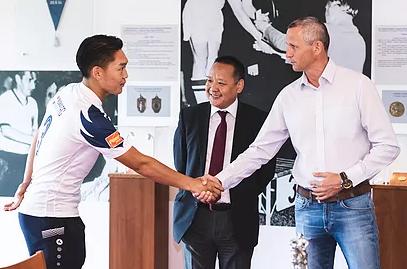 刚刚在世预赛创造历史的亚洲鱼腩，阵中有这样一位U19留洋小将