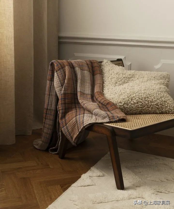 意式轻奢风家具颜色搭配,秋冬家居流行色你get到了没