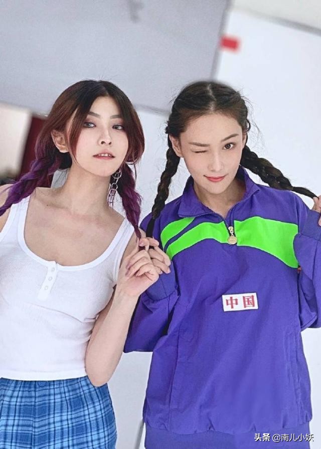 张馨予白衣白裙惊艳写真照,张馨予一身运动装