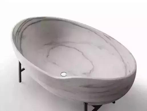 来，我请你洗澡，小编有个“价值10000000的石材浴缸”