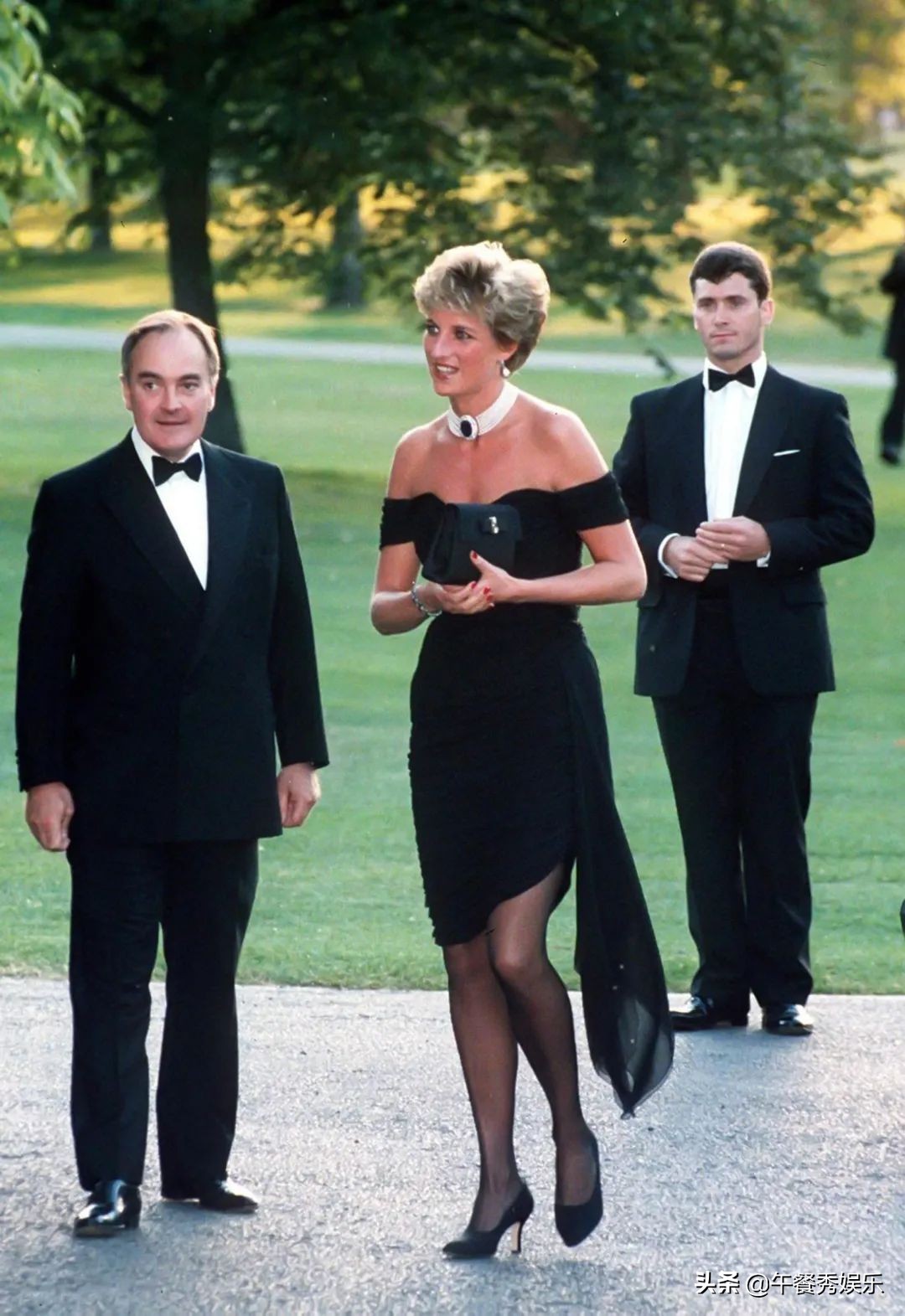 查尔斯身上到底发生了什么,查尔斯身上发生什么事了