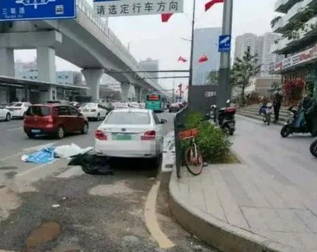 每天网约车司机猝死事件,网约车司机猝死前的征兆