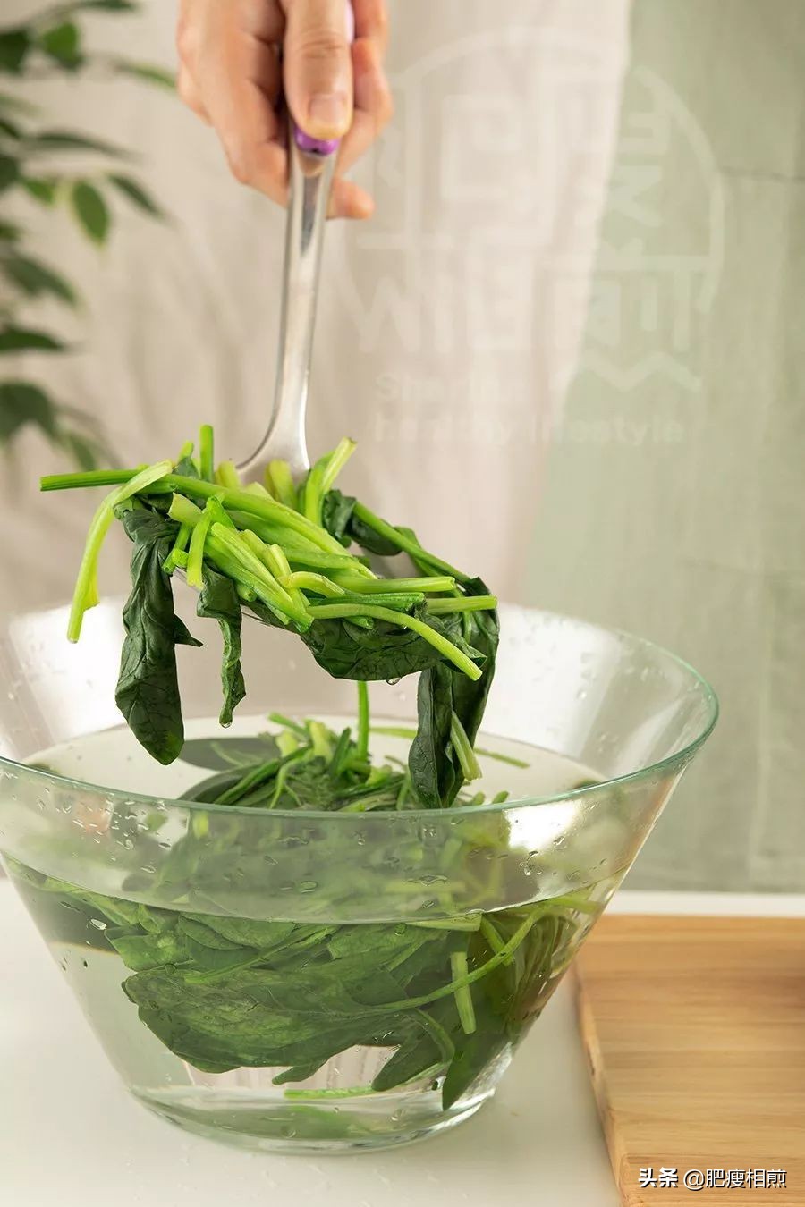 健康|天色已晚,吃颗桃仁醒醒脑吧