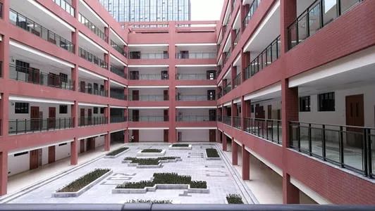 重庆一中各校师资,重庆一中各校区班型