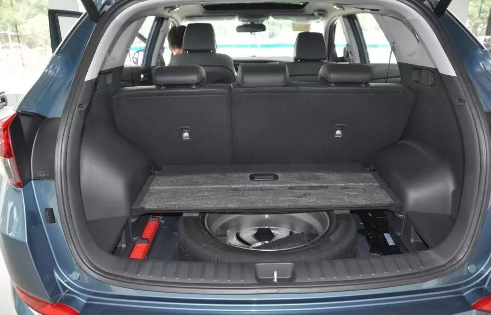 全尺寸和非全尺寸备胎的区别,非全尺寸备胎和全尺寸的有啥区别