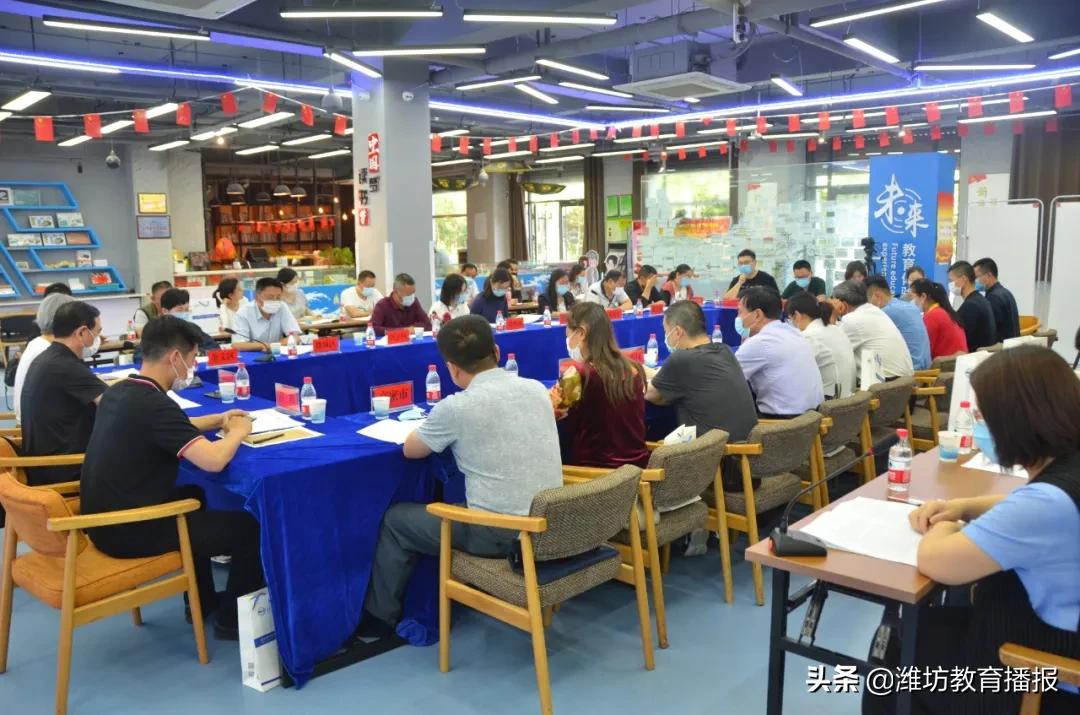 新时代,新乡村,读书也要“赶时髦”