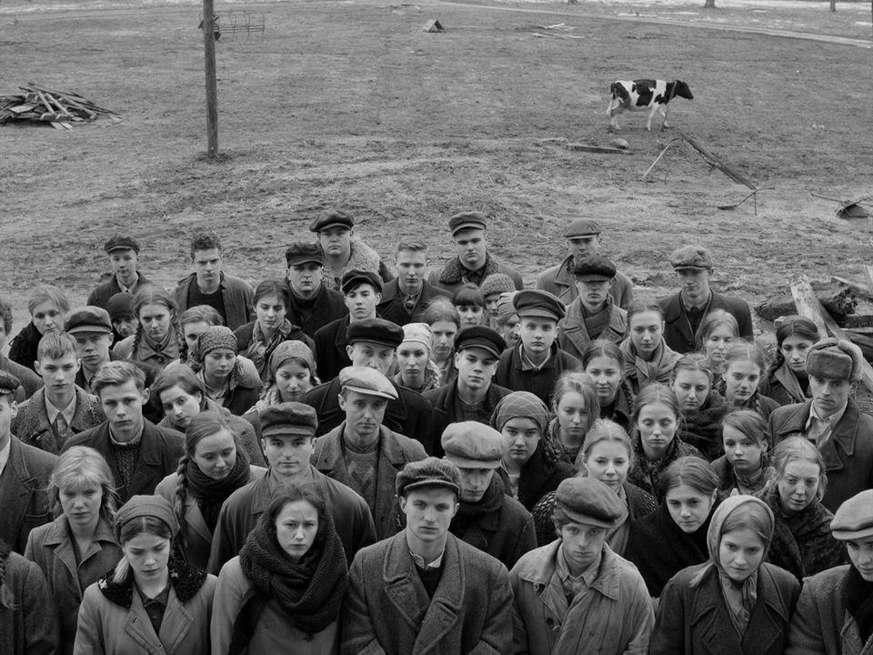 跨阶级的催泪爱情，《芳华》也没法和它比