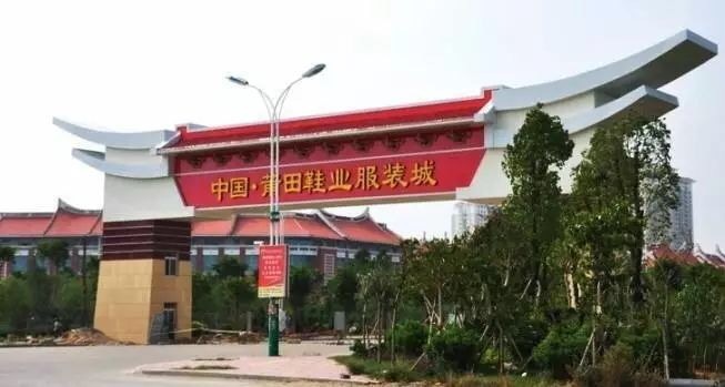 yeezy350是最贵的椰子系列吗,yeezy椰子系列对比