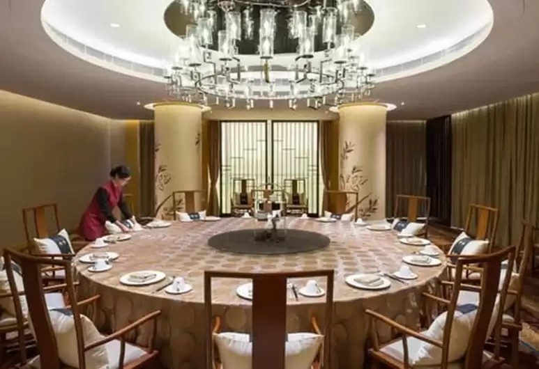 广州日航酒店附近好玩的地方,广州日航酒店是几星级