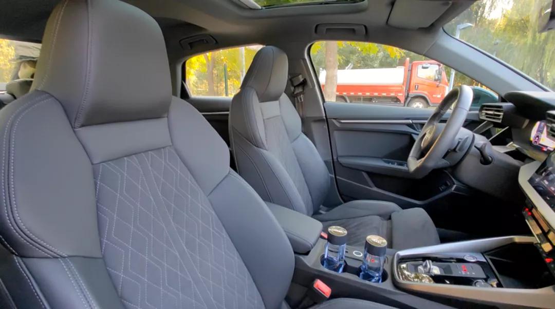 试驾体验奥迪a3两厢,试驾奥迪a3干式双离合