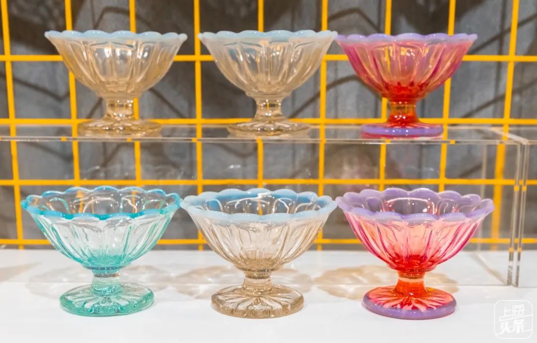 新中国第一家经营性商店,国内第一家日本杂货铺