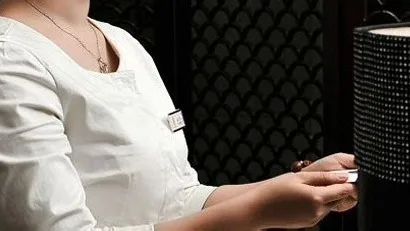 鏋佽嚧濂㈠崕spa,榄旈兘韬綋spa