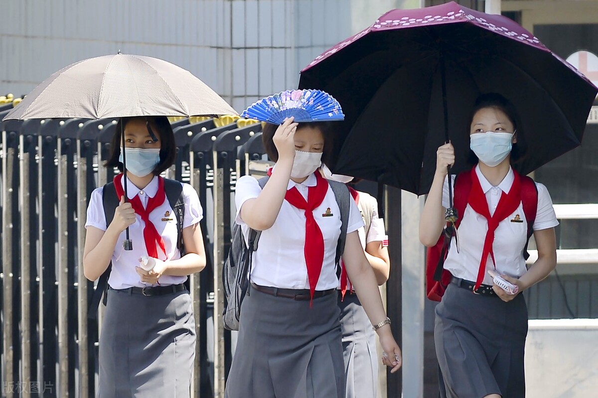 不复杂的朝鲜人，容易相信别人