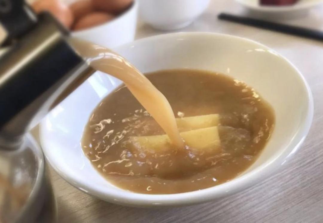 芝士奶酪是酸的吗,芝士奶酪是甜的还是咸的