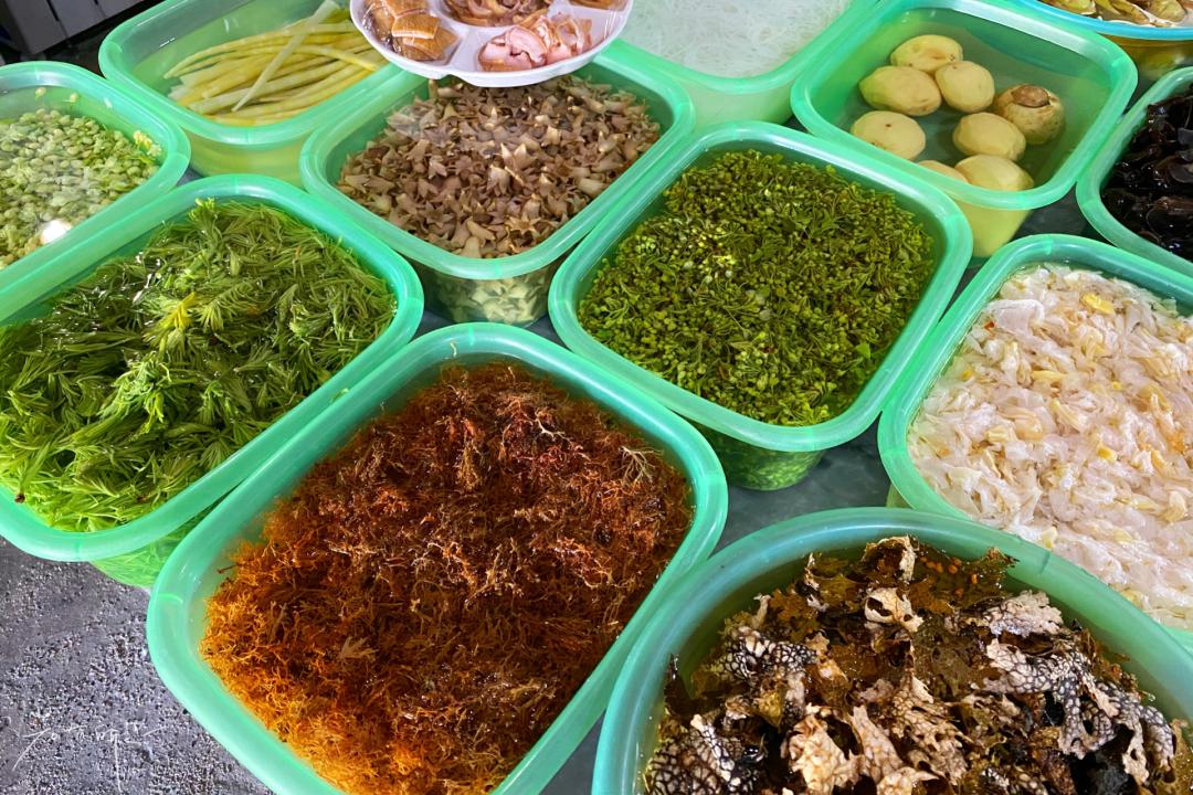 云南大理古城逛吃,大理好吃的特产哪里买最便宜