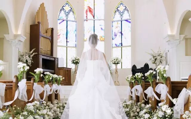 证婚人可以找亲属吗,什么身份的人做证婚人合适