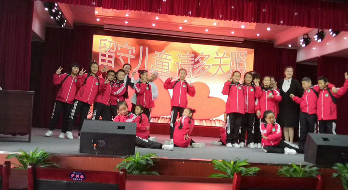 一个阳光明媚的学校,一所风清气正的阳光学校