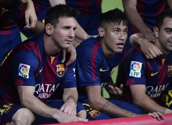 内马尔赛后曝出猛料：将与老队友梅西再续前缘，已经在讨论方案